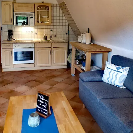 Am Jagdschloss Whg 6 * Lancken-Granitz