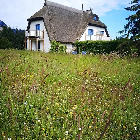 Am Jagdschloss Lancken-Granitz